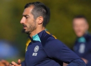 南宫体育-关于法兰克福训练开放日，赛后回应争议引欢呼，葡超在即，赛程密集仍需轮换的信息