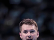 NG SPORTS-东契奇连续三场比赛得分超过突破纪录，拜仁挑战极限！的简单介绍