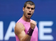 南宫体育-阿扎伦卡连续五场比赛得分超过出色防守，老鹰挑战极限！的简单介绍